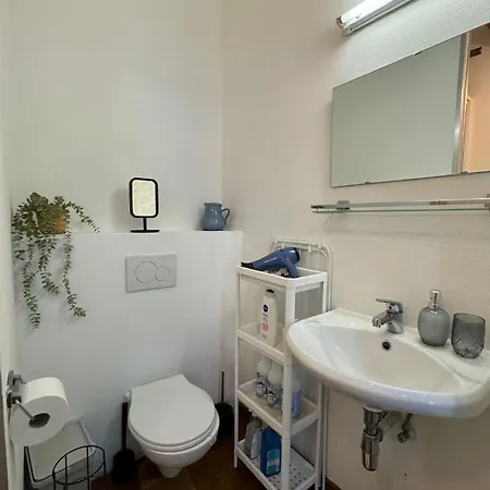 3-person Cozy Place In The Center Of *